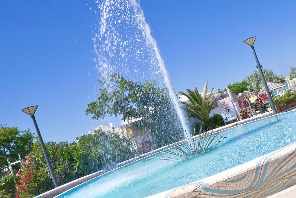 מיסאנו אדריאטיקו Hotel Riviera B&B מראה חיצוני תמונה